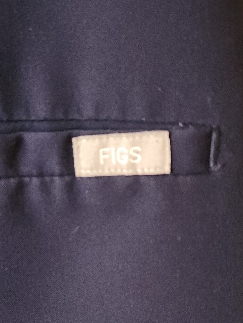 EUC Small Figs Women's Short Sleeve Scrub Top and Pants - Navy. - Picture 9 of 12